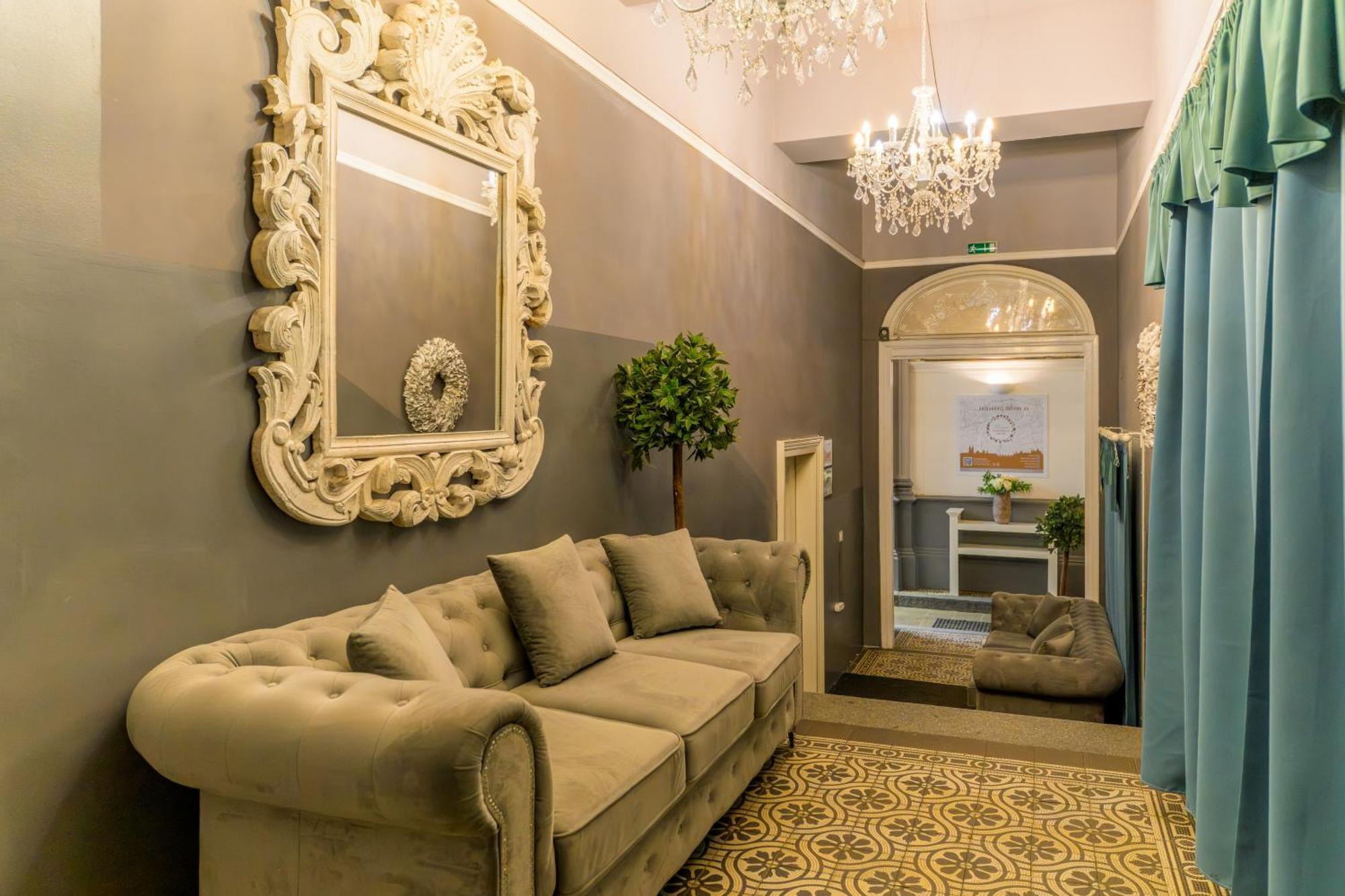 Royal Prague City Apartments — Photos 1
